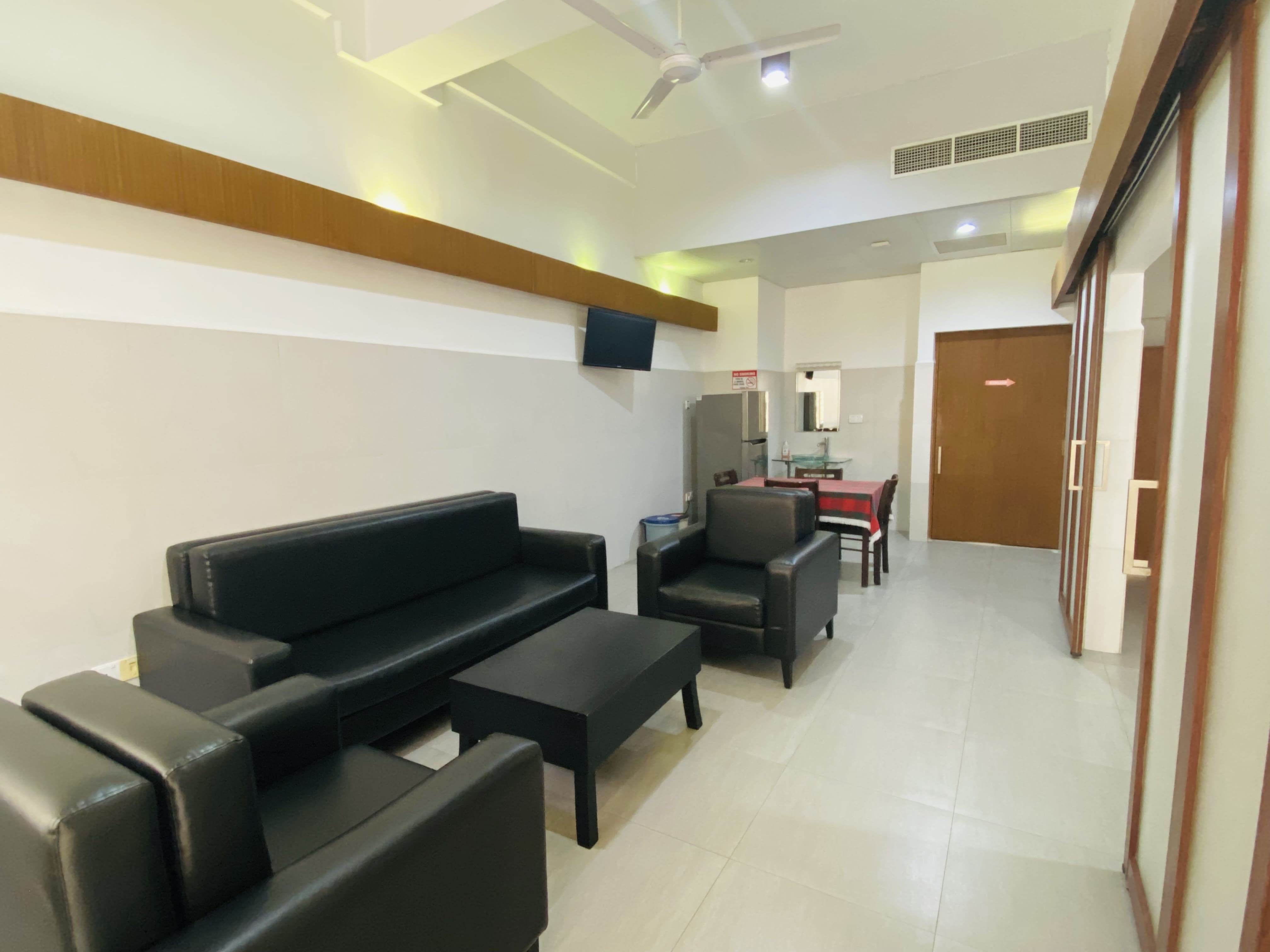 Nawaloka Hospitals PLC